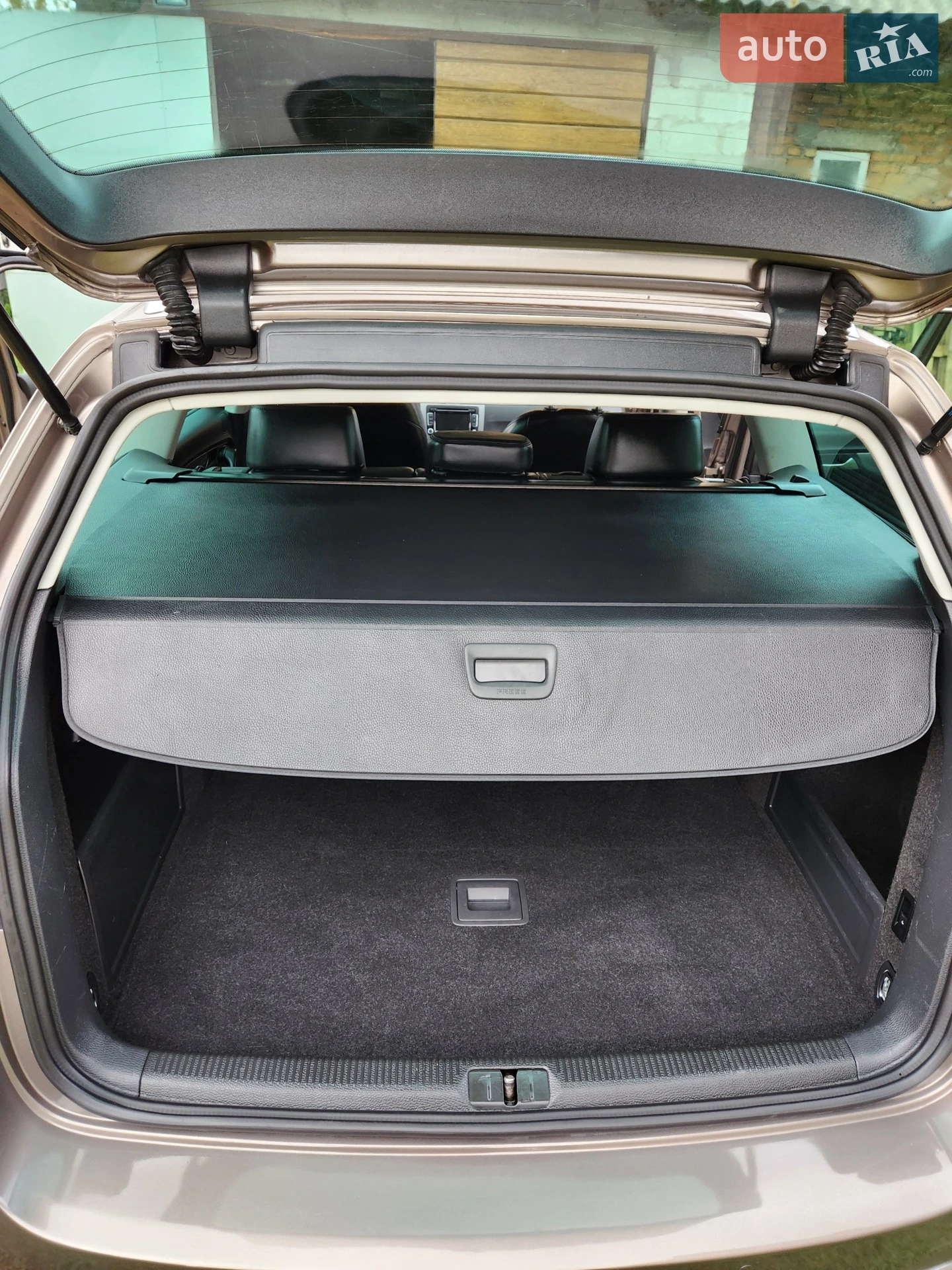 2011 Volkswagen Passat - мініатюра 23