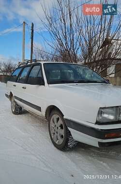 Універсал Volkswagen Passat 1987 в Дунаївцях
