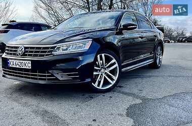 Седан Volkswagen Passat 2016 в Тернополі