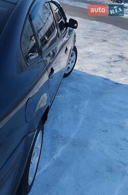 Седан Volkswagen Passat 1998 в Виноградові