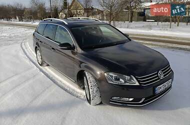Універсал Volkswagen Passat 2011 в Шостці