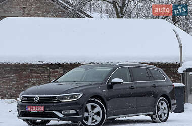 Универсал Volkswagen Passat 2017 в Львове