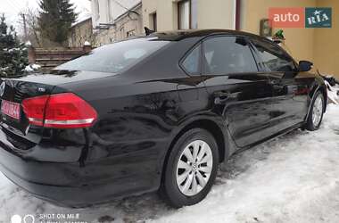 Седан Volkswagen Passat 2015 в Львове
