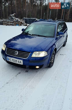 Універсал Volkswagen Passat 2001 в Маневичах