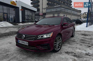 Седан Volkswagen Passat 2017 в Львове