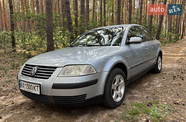 Седан Volkswagen Passat 2002 в Ірпені