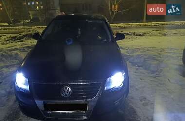 Седан Volkswagen Passat 2005 в Львове