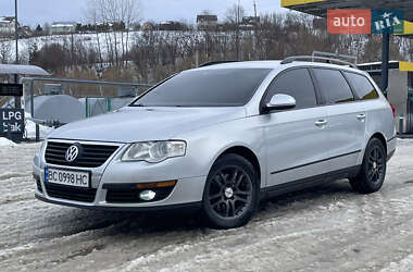 Універсал Volkswagen Passat 2010 в Турці