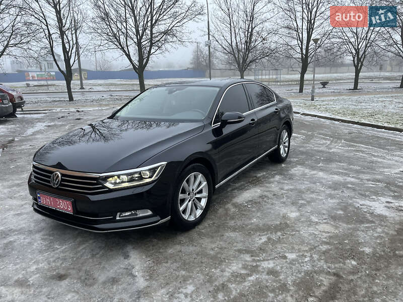 Седан Volkswagen Passat 2018 в Южноукраинске