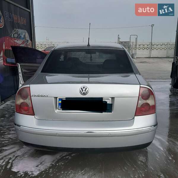 Volkswagen Passat 2005