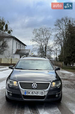 Универсал Volkswagen Passat 2008 в Заречном