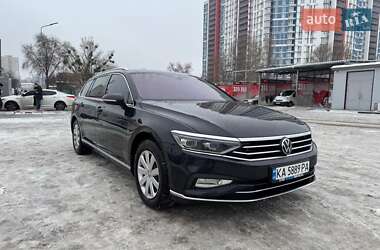 Універсал Volkswagen Passat 2021 в Києві