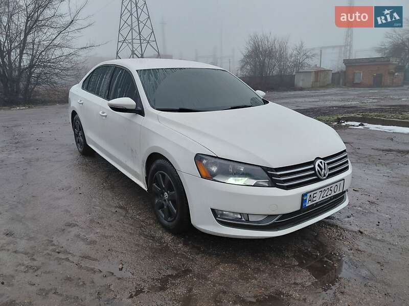 Volkswagen Passat 2012 Volkswagen Passat 2012