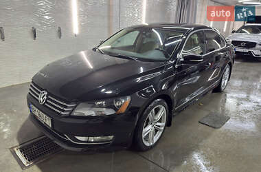 Седан Volkswagen Passat 2014 в Одессе