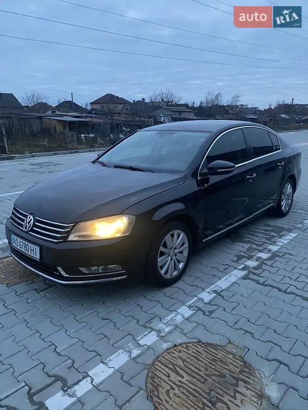 Volkswagen Passat 2012 VIN WVWZZZ3CZDP032749 фото оголошення 2 з 47