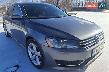 Седан Volkswagen Passat 2013 в Олександрії