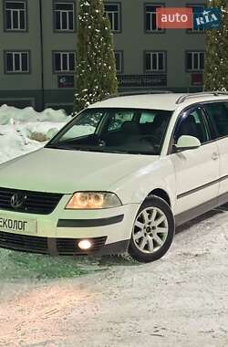 Универсал Volkswagen Passat 2004 в Виннице