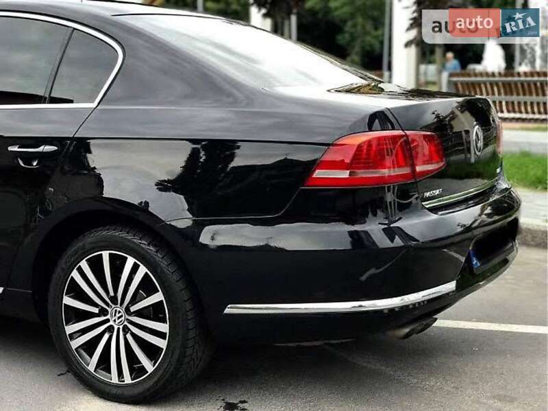 Volkswagen Passat 2011