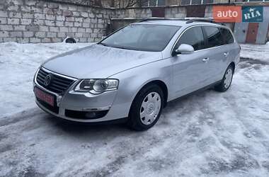 Универсал Volkswagen Passat 2010 в Луцке
