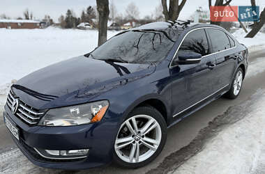 Седан Volkswagen Passat 2014 в Тернополе