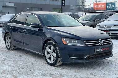 Седан Volkswagen Passat 2013 в Киеве