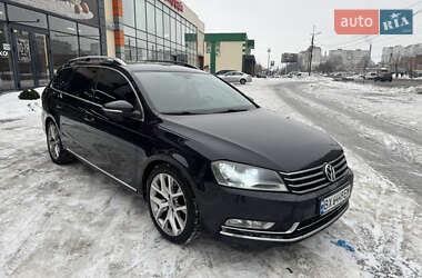 Универсал Volkswagen Passat 2012 в Хмельницком