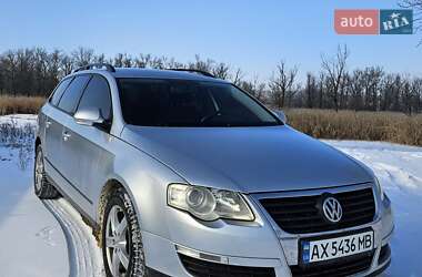 Универсал Volkswagen Passat 2010 в Чугуеве
