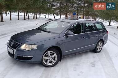 Универсал Volkswagen Passat 2010 в Дрогобыче