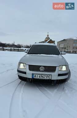 Универсал Volkswagen Passat 2002 в Тульчине