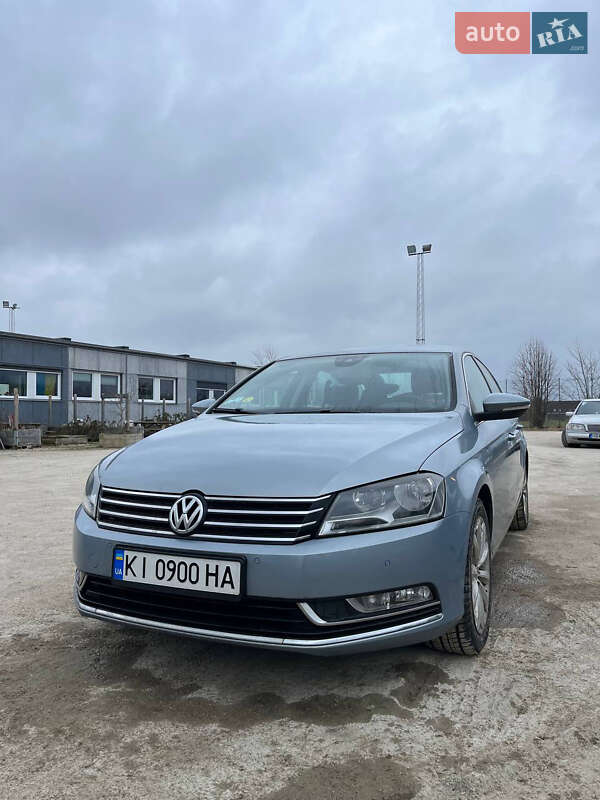 Volkswagen Passat 2012