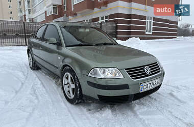 Седан Volkswagen Passat 2002 в Умані