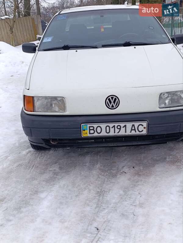 Volkswagen Passat 1991