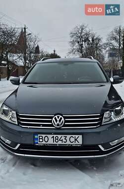 Універсал Volkswagen Passat 2013 в Хмельницькому