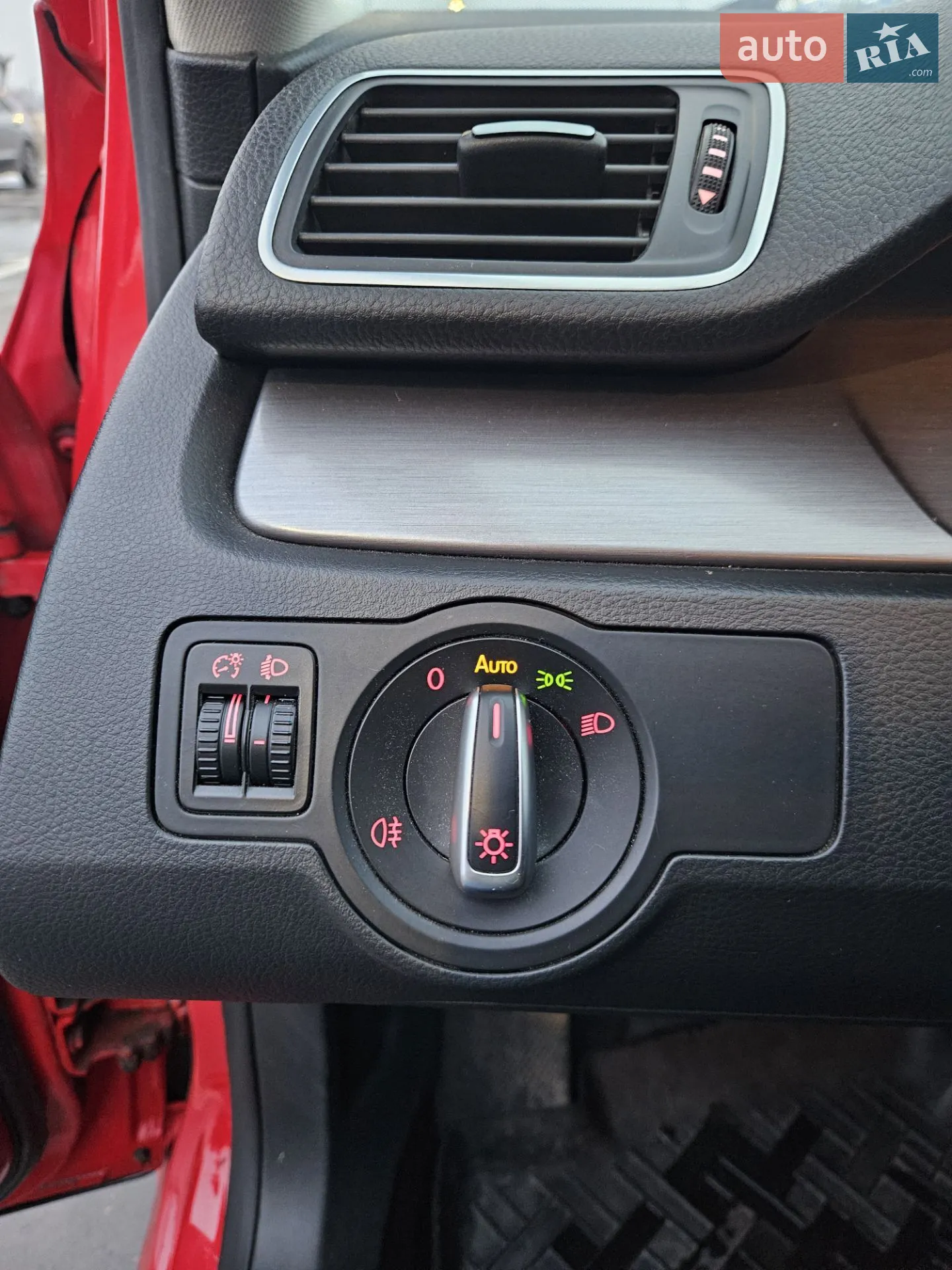 2011 Volkswagen Passat - мініатюра 14