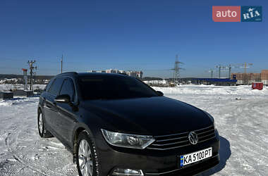 Универсал Volkswagen Passat 2015 в Киеве
