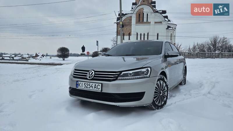 Volkswagen Passat 2013