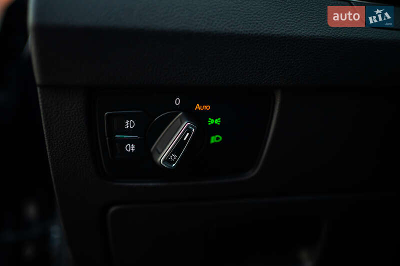 Универсал Volkswagen Passat 2019 в Луцке фото 42 Универсал Volkswagen Passat 2019 в Луцке