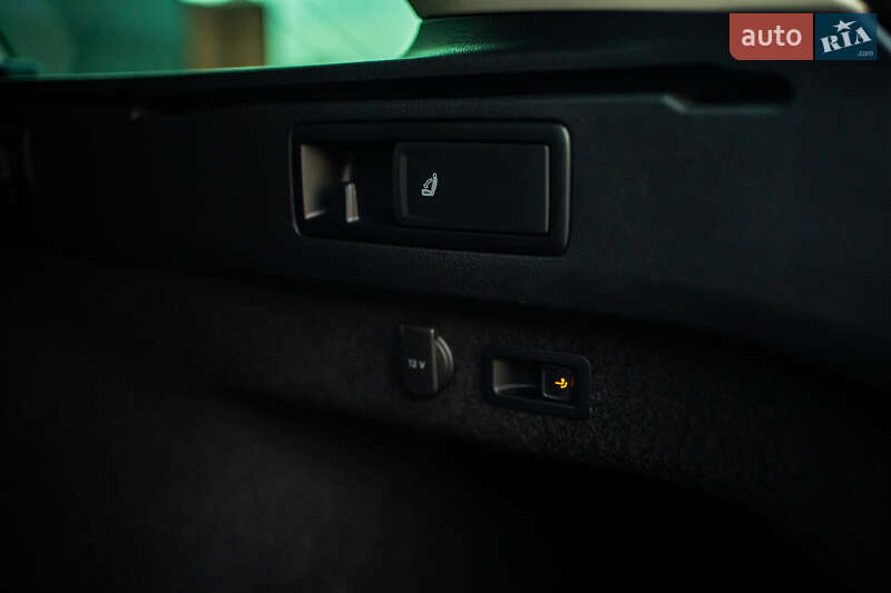 Универсал Volkswagen Passat 2019 в Луцке фото 66 Универсал Volkswagen Passat 2019 в Луцке