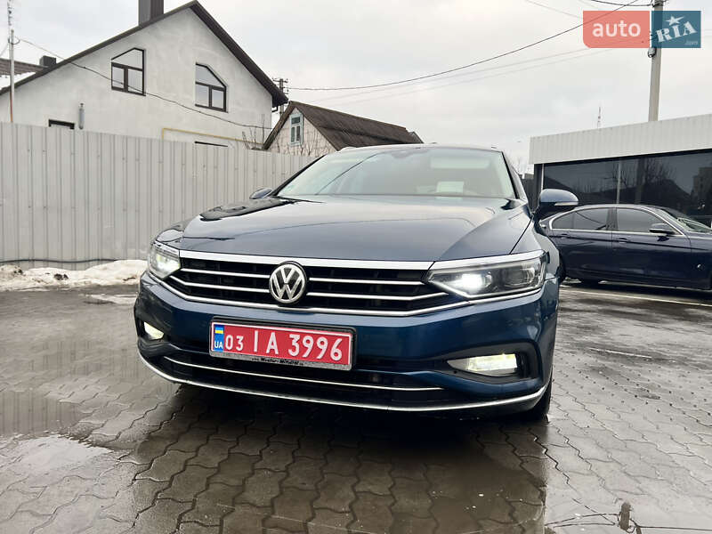 Универсал Volkswagen Passat 2020 в Луцке