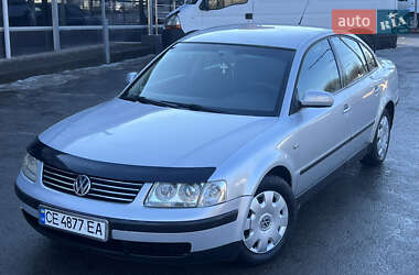 Седан Volkswagen Passat 1997 в Черновцах