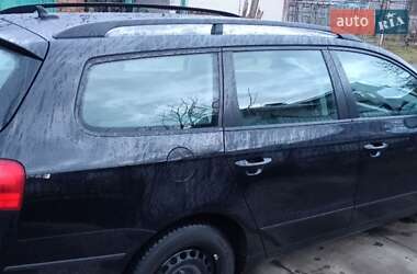 Універсал Volkswagen Passat 2008 в Надвірній