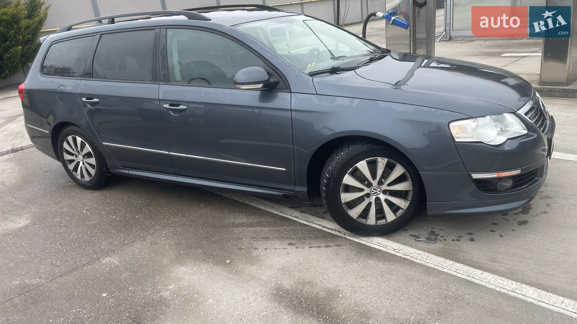 2010 Volkswagen Passat - мініатюра 3