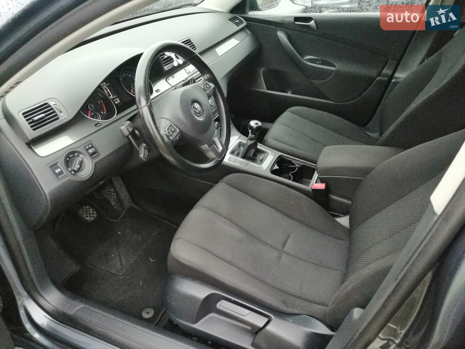 2010 Volkswagen Passat - мініатюра 12