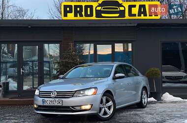 Седан Volkswagen Passat 2015 в Львове