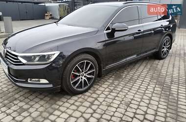 Универсал Volkswagen Passat 2015 в Львове