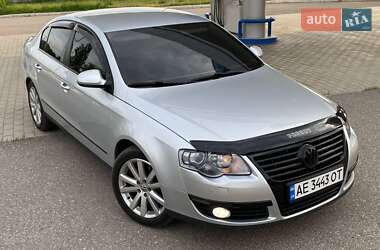 Седан Volkswagen Passat 2006 в Перещепині