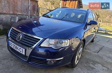 Универсал Volkswagen Passat 2009 в Хусте