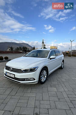 Универсал Volkswagen Passat 2019 в Хусте