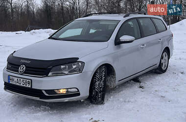 Универсал Volkswagen Passat 2013 в Львове