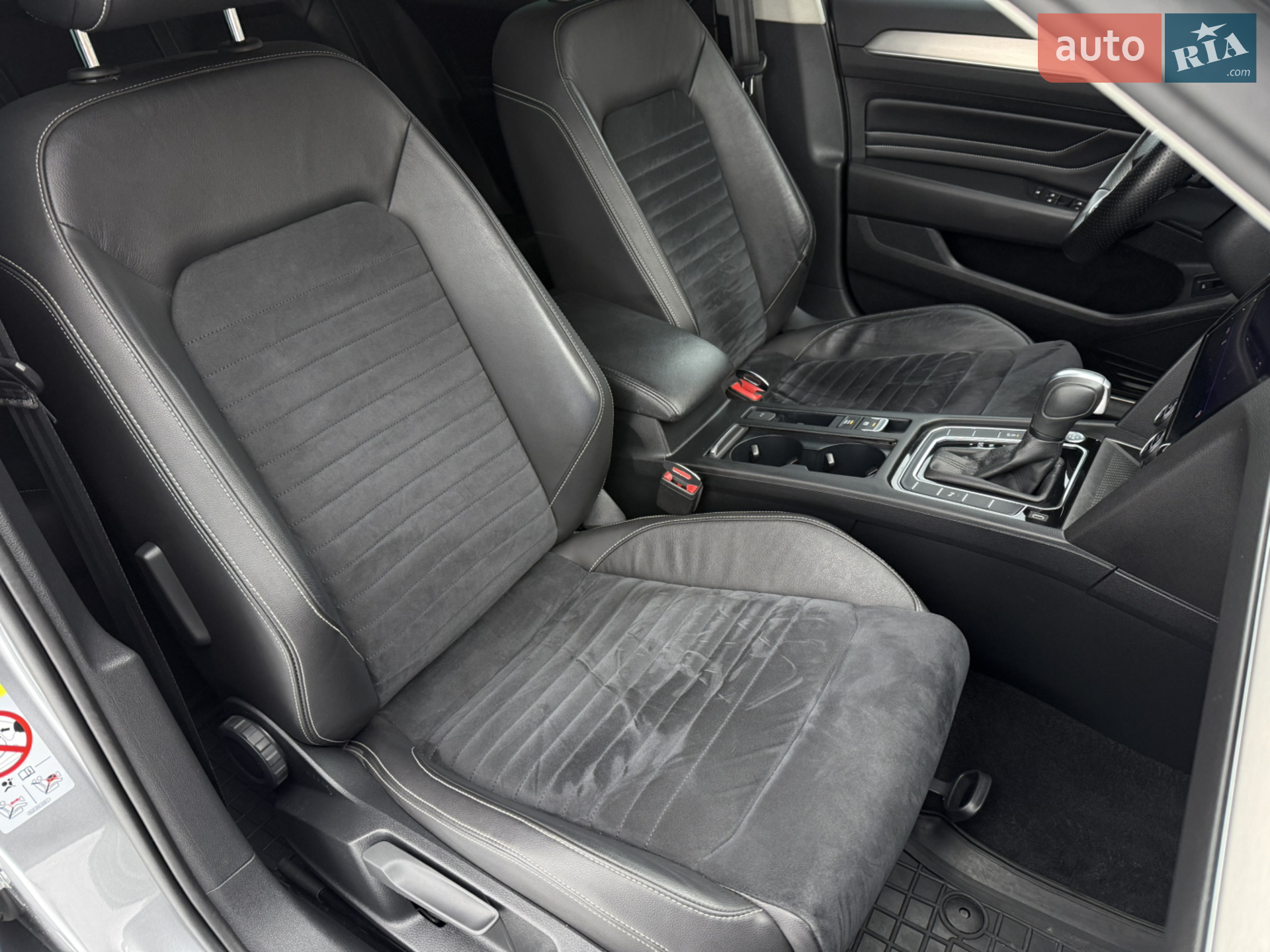 2020 Volkswagen Passat - мініатюра 23